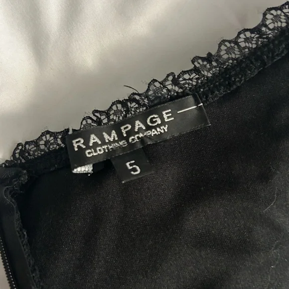 Vintage Y2K Rampage Black Lace-Trimmed Eyelet Top - Picture 4 of 10